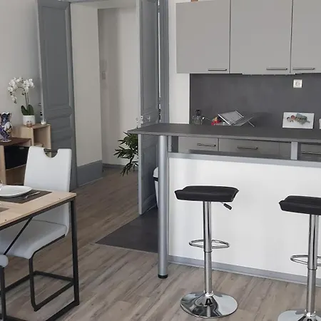 Cosy Entre Centre Et Hopital Montlucon
