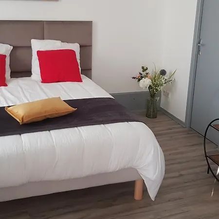 Cosy 4 Minutes A Pieds Du Centre Historique Avec Parking